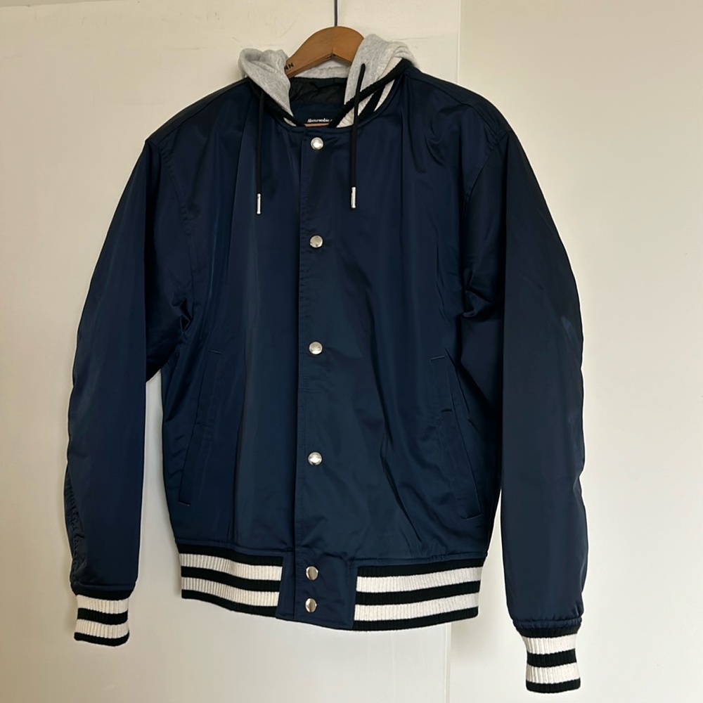 Abercrombie Varsity jacket XS (fits like a small)